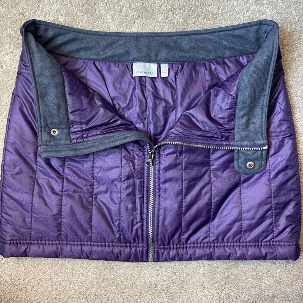 Athleta Deep Purple Mini Skirt Toasty Buns quilted skirt 929628 Size 6 - Picture 4 of 5